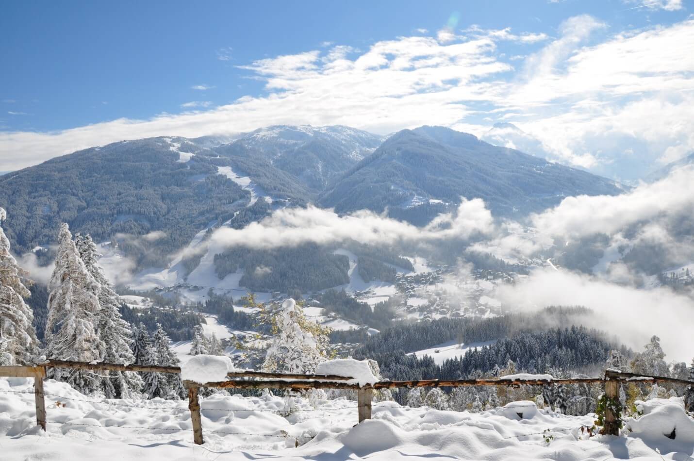 Panoramablick auf die Salzburger Bergwelt bei Wagrain &copy; Wagrain-Kleinarl Tourismus/Lukas Anzinger