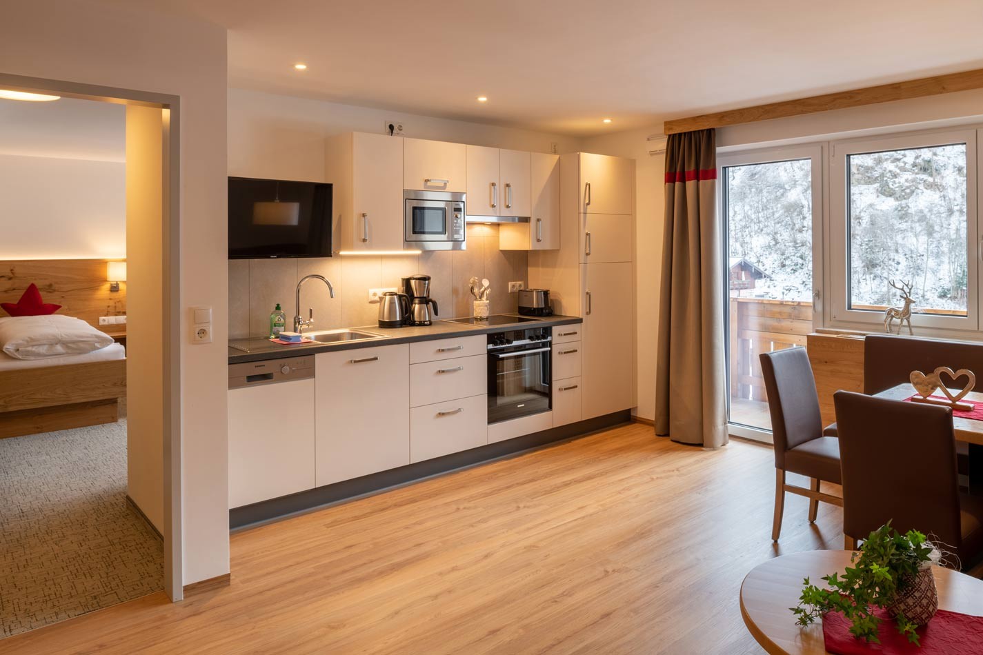Bestens ausgestattet K&uuml;che in den Appartements Schattauer