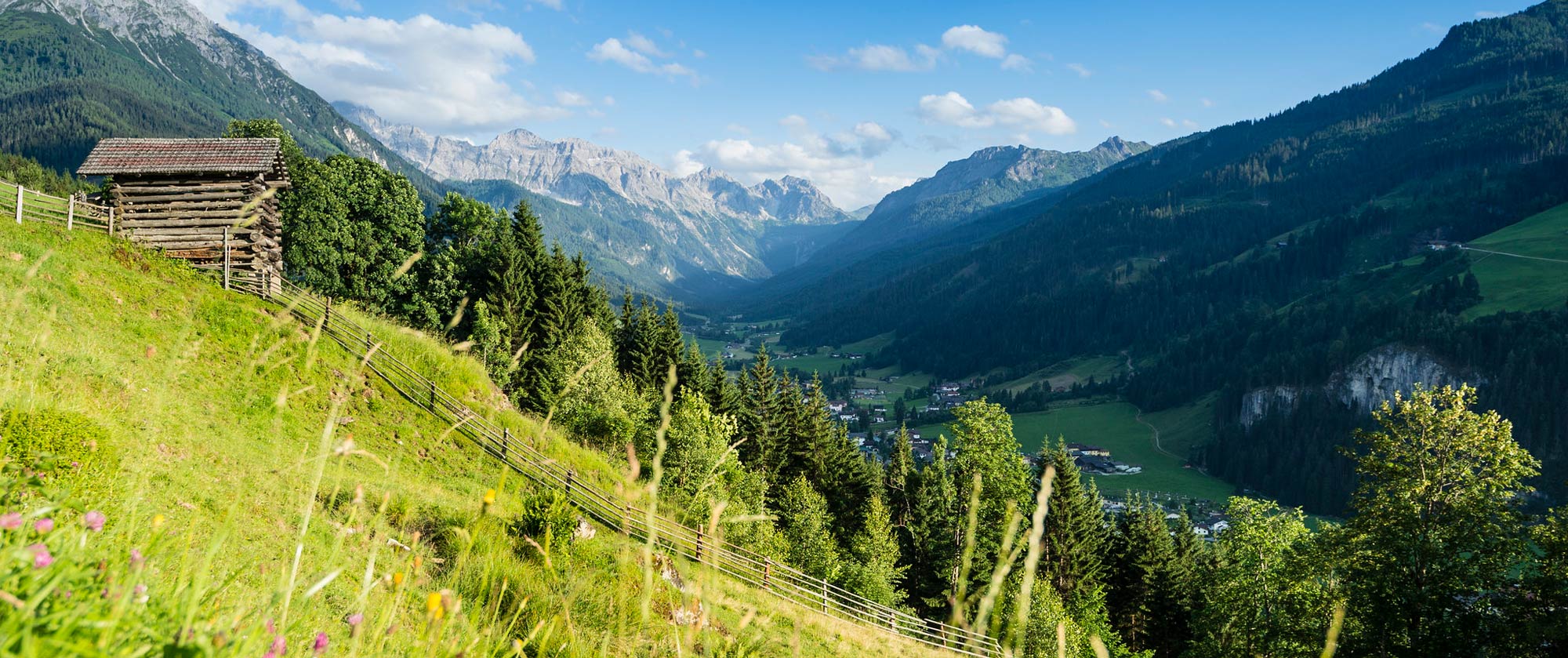 Many advantages and discounts with the Salzburger Sportwelt Card for your holiday in the Appartements Schattauer in Wagrain, Austria